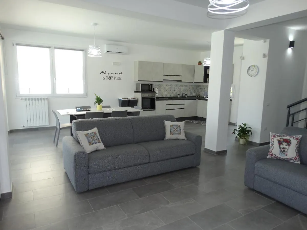 Villa Milicia ألتافيلا ميليتشا 0*,
