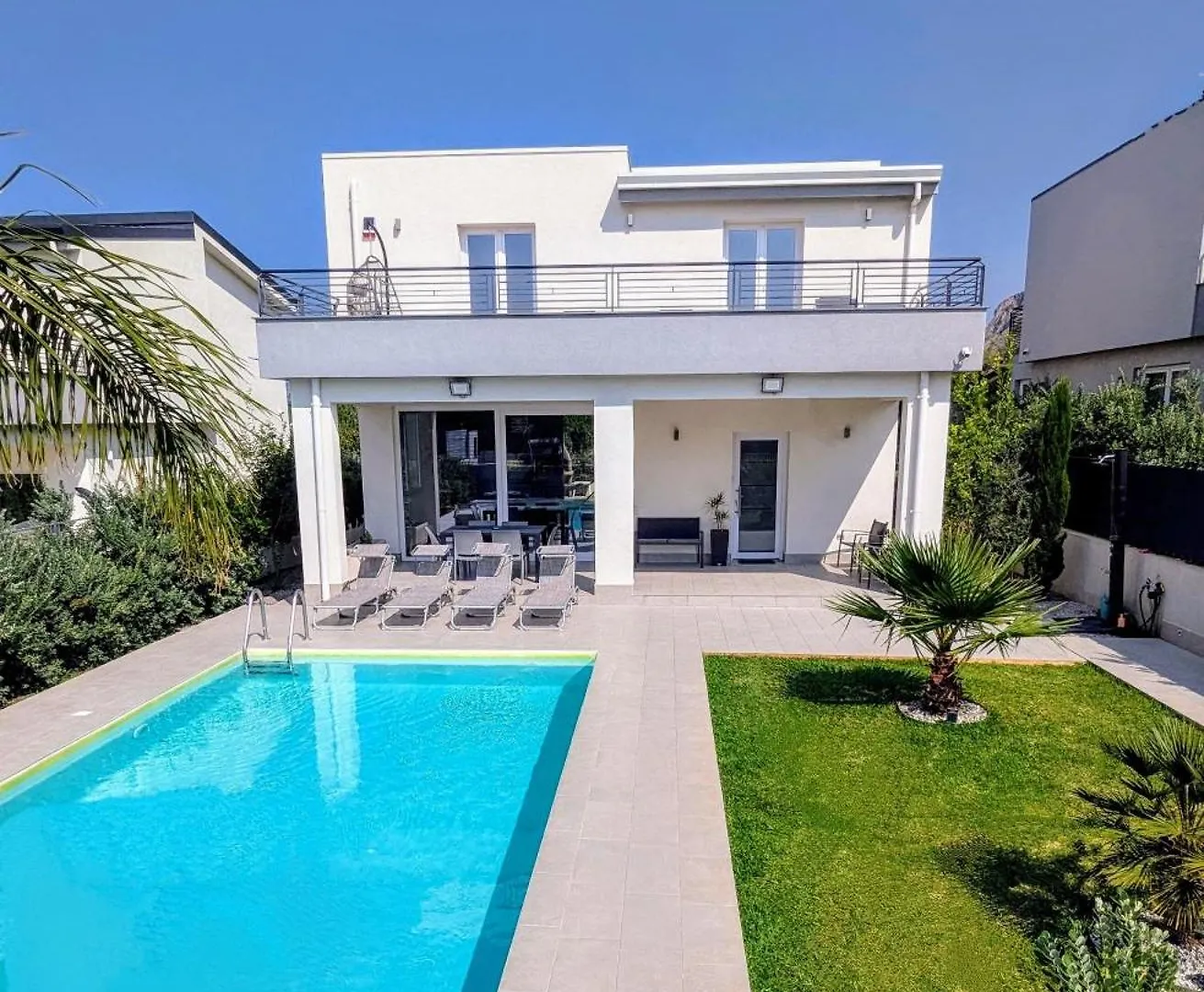 Villa Milicia ألتافيلا ميليتشا